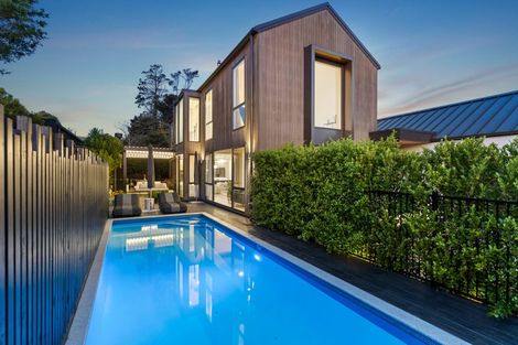 Photo of property in 21 Oscar Road, Greenhithe, Auckland, 0632