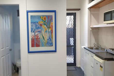 Photo of property in 21 Caversham Drive, Torbay, Auckland, 0630