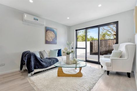 Photo of property in 45b Portadown Avenue, Pakuranga Heights, Auckland, 2010