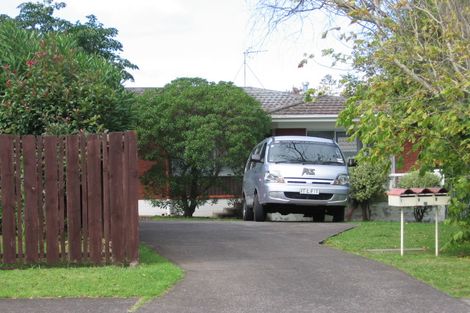 Photo of property in 3/19 Hedge Row, Sunnyhills, Auckland, 2010