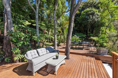 Photo of property in 47 Emlyn Place, Torbay, Auckland, 0630