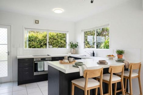Photo of property in 1/148 Glamorgan Drive, Torbay, Auckland, 0630
