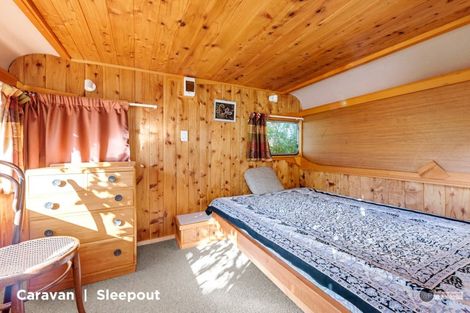 Photo of property in 70 Hill Road, Belmont, Lower Hutt, 5010