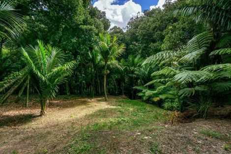 Photo of property in 22 Waikarekare Lane, Karekare, Auckland, 0772