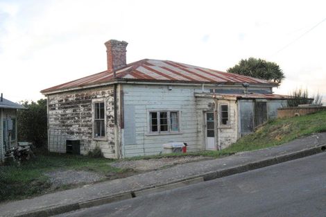 Photo of property in 37 Rodrigo Road, Kilbirnie, Wellington, 6022