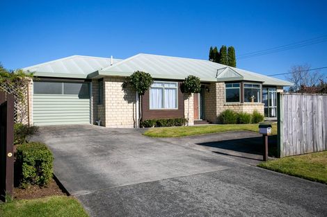 Photo of property in 52 Byron Street, Leamington, Cambridge, 3432