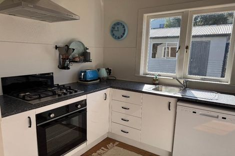 Photo of property in 16 Hinau Street, Maeroa, Hamilton, 3200