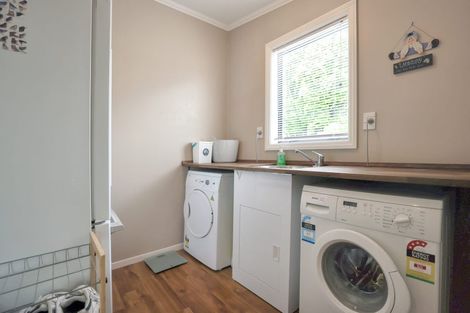 Photo of property in 2 Grove Street, Tinwald, Ashburton, 7700