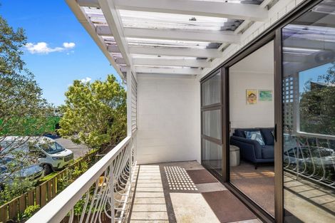 Photo of property in 6/773 Beach Road, Browns Bay, Auckland, 0630