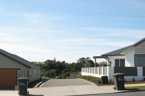 Photo of property in 184a Heta Road, Highlands Park, New Plymouth, 4312
