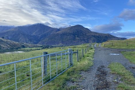 Photo of property in 82 Threepwood Road, Lake Hayes, Queenstown, 9371