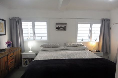 Photo of property in 11 Tatahi Street, Te Puru, Thames, 3575