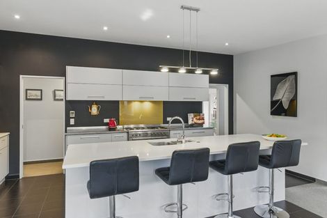 Photo of property in 48 Kotuku Drive, Paraparaumu Beach, Paraparaumu, 5032