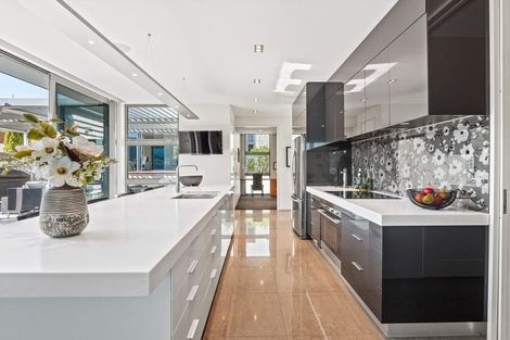 Photo of property in 48 Lake Avenue, Frankton, Queenstown, 9300