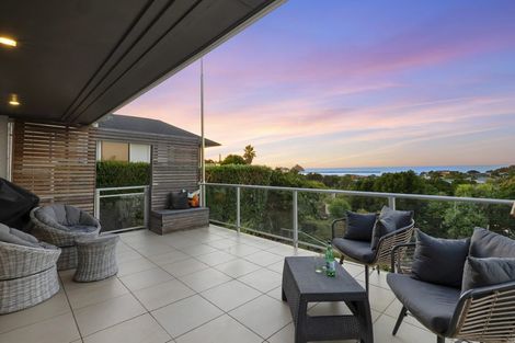 Photo of property in 374 Devon Street West, Lynmouth, New Plymouth, 4310