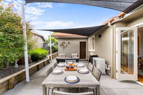 Photo of property in 11 Chambers Street, Havelock North, 4130