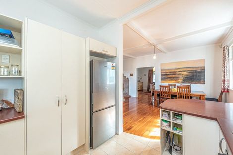 Photo of property in 30 Moore Avenue, Tawhero, Whanganui, 4501