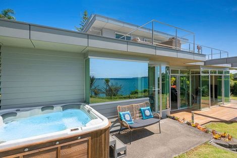Photo of property in 859 Whangaparaoa Road, Manly, Whangaparaoa, 0930