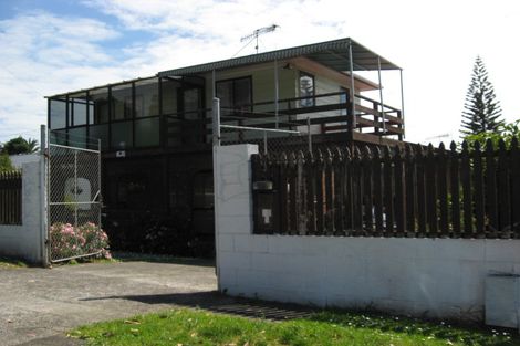 Photo of property in 2/93 Coronation Road, Mangere Bridge, Auckland, 2022