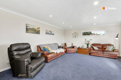 Photo of property in 15 Calvert Place, Shiel Hill, Dunedin, 9013