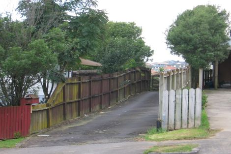 Photo of property in 88 Everglade Drive, Totara Heights, Auckland, 2105