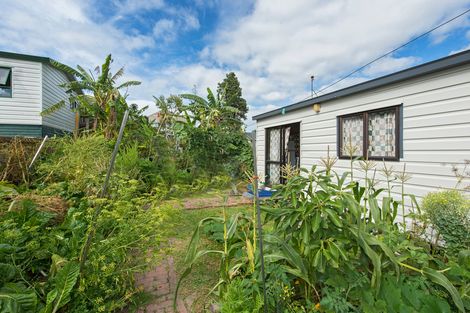Photo of property in 64 Second Avenue, Kingsland, Auckland, 1021
