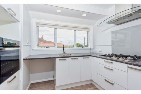 Photo of property in 1/23 Porchester Road, Papakura, 2110