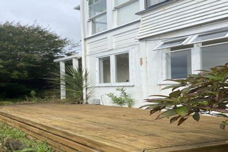 Photo of property in 9 Lerwick Terrace, Melrose, Wellington, 6023