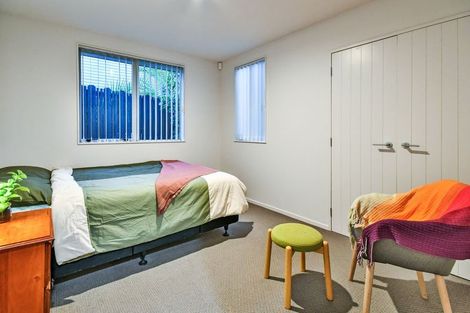 Photo of property in 214 Hill Road, The Gardens, Auckland, 2105
