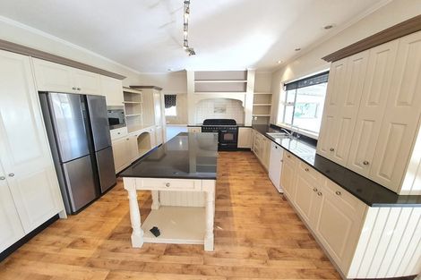 Photo of property in 6 Normanby Road, Karaka, Papakura, 2580