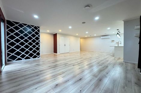 Photo of property in 3 Tuwhare Street, Papakura, 2110