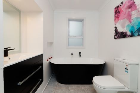 Photo of property in 229a Botanical Road, Takaro, Palmerston North, 4412