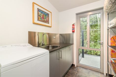 Photo of property in 18 Dalefield Drive, Cashmere, Christchurch, 8022