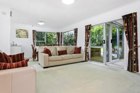 Photo of property in 8 Oxford Street, Tirau, 3410