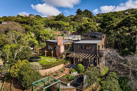 Photo of property in 190 Paremata Road, Paremata, Porirua, 5024