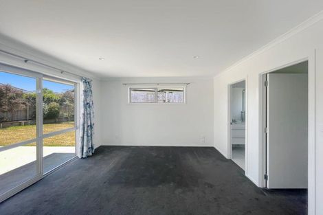 Photo of property in 98 Cumberland Drive, Flagstaff, Hamilton, 3210