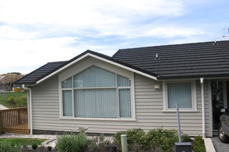 Photo of property in 1 Curnow Way, Kaiwharawhara, Wellington, 6035