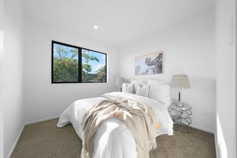 Photo of property in 6a Rosina Place, Pakuranga, Auckland, 2010