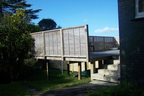 Photo of property in 7 Seymour Road, Mellons Bay, Auckland, 2014