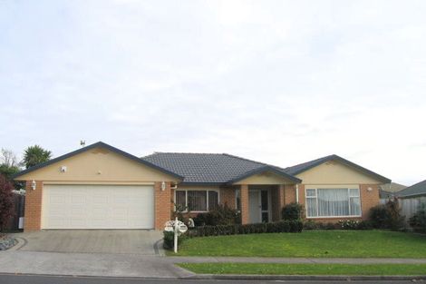 Photo of property in 9 Kilsyth Way, East Tamaki Heights, Auckland, 2016