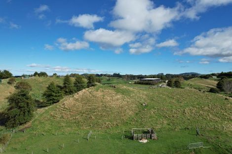 Photo of property in 61 Oak Drive, Wairakei, Taupo, 3384