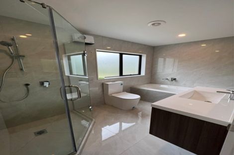 Photo of property in 37b Matipo Road, Mairangi Bay, Auckland, 0630