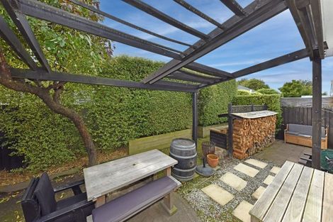 Photo of property in 1/42 Nortons Road, Avonhead, Christchurch, 8042