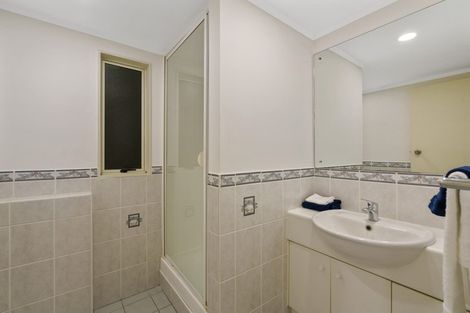 Photo of property in 61 Quadrant Road, Onehunga, Auckland, 1061