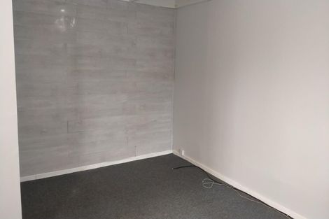 Photo of property in 89b Colwill Road, Massey, Auckland, 0614