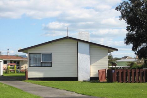 Photo of property in 12 Kimihia Road, Huntly, 3700