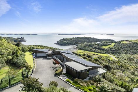 Photo of property in 39 Delamore Drive, Oneroa, Waiheke Island, 1081