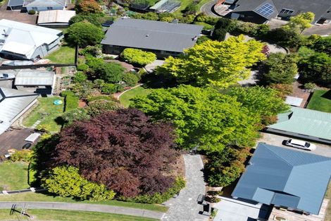 Photo of property in 11 Chesham Avenue, Waipahihi, Taupo, 3330