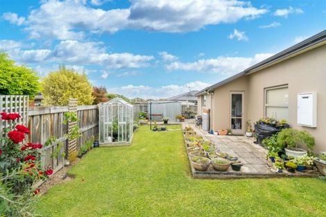 Photo of property in 11 Fenty Place, Mosgiel, 9024