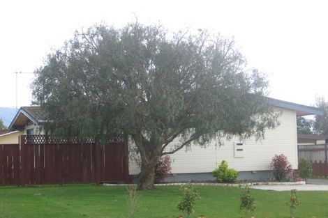 Photo of property in 36 Neri Crescent, Pomare, Rotorua, 3015